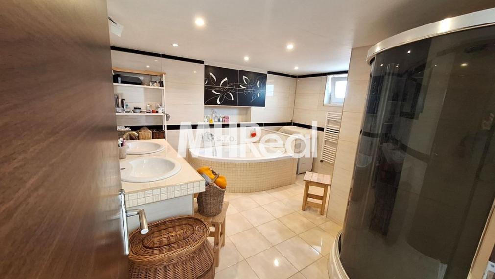 ROZHANOVCE - Zrekonštruovaný RD iba 10 km od Košíc