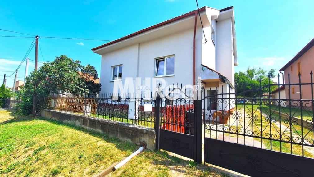 ROZHANOVCE - Zrekonštruovaný RD iba 10 km od Košíc