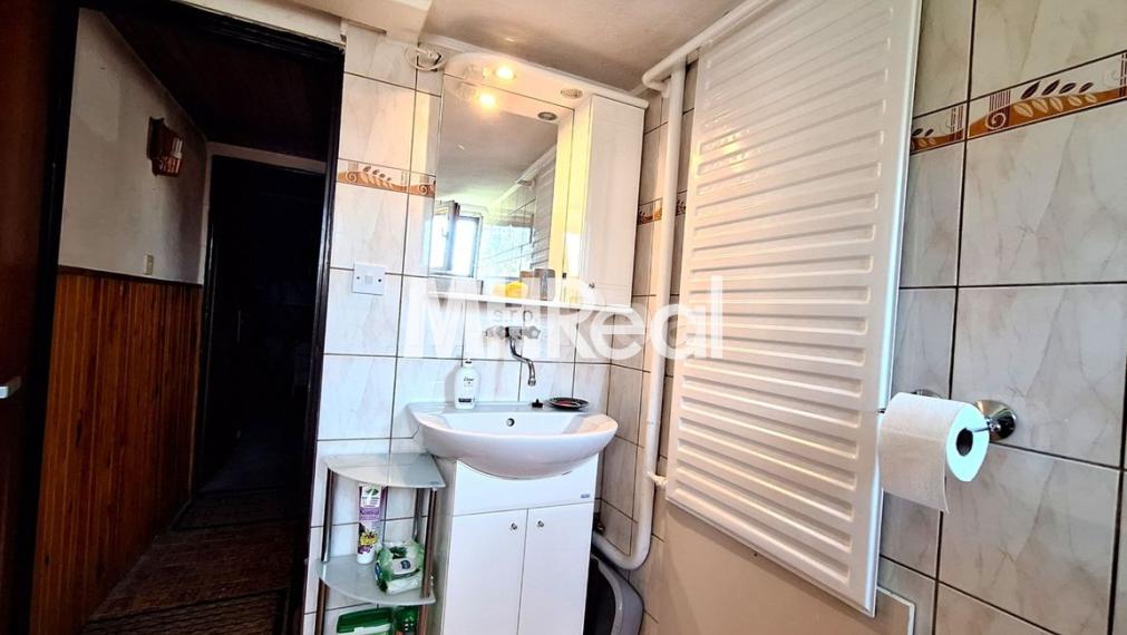 POPROČ - murovaná chata obkolesená prírodou