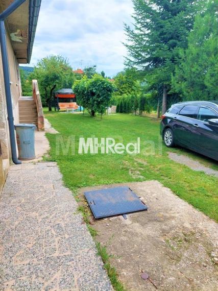 Predaný - MALÁ VIESKA - Družstevná pri Hornáde - čias. zrekonštruovaný RD 10 km od Košíc