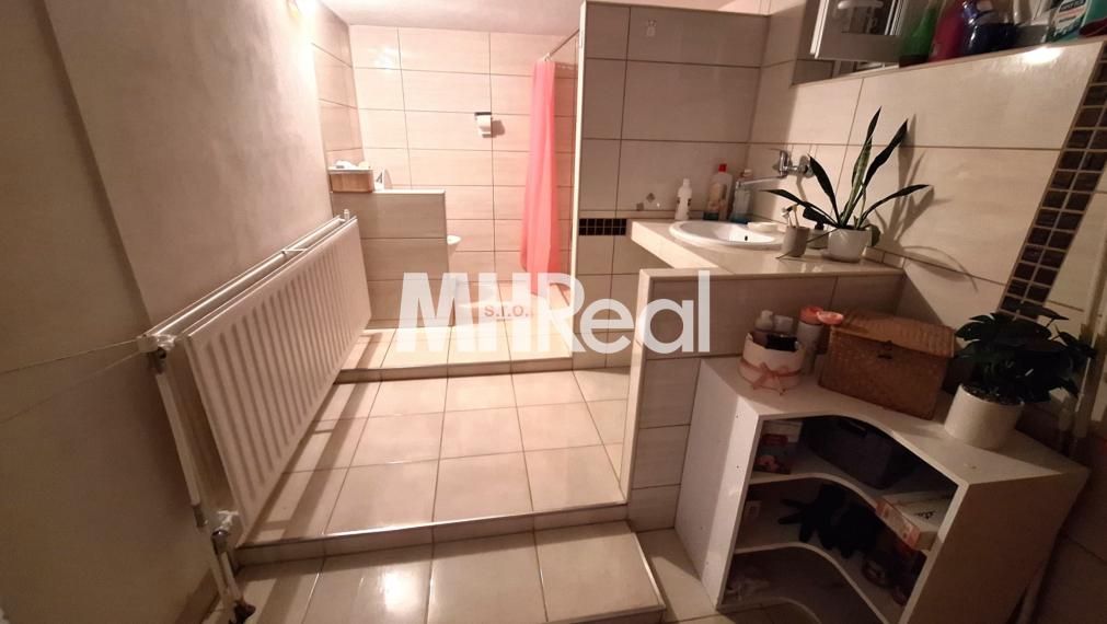 ROZHANOVCE - Zrekonštruovaný RD iba 10 km od Košíc