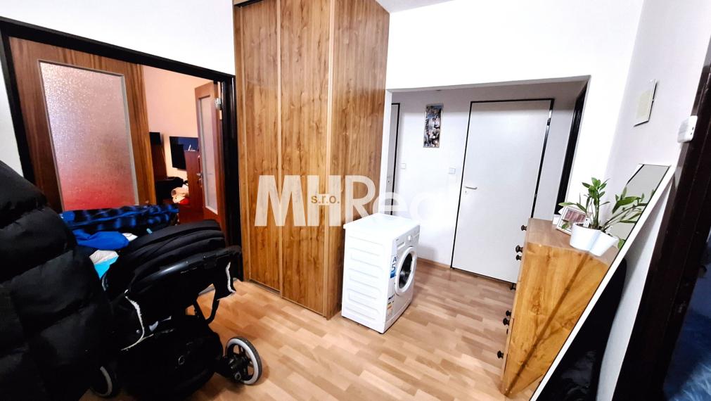 ČORDÁKOVA ul. - KVP 3 izbový byt 70 m2 Pekná lokalita