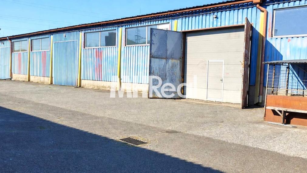 Košice - Juh Teslova ul. Skladové priestory s parkovaním v uzatvorenom objekte