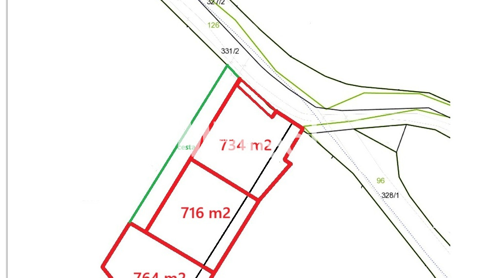 CHRASTNÉ - 3 rovinaté pozemky Pekná lokalita