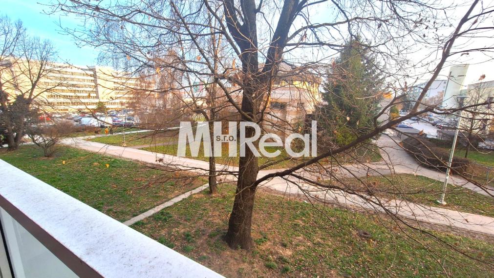 Rezervovaný - RUŽÍNSKA ul. - Terasa 3 izbový byt 64,40 m² Vyhľadávaná lokalita