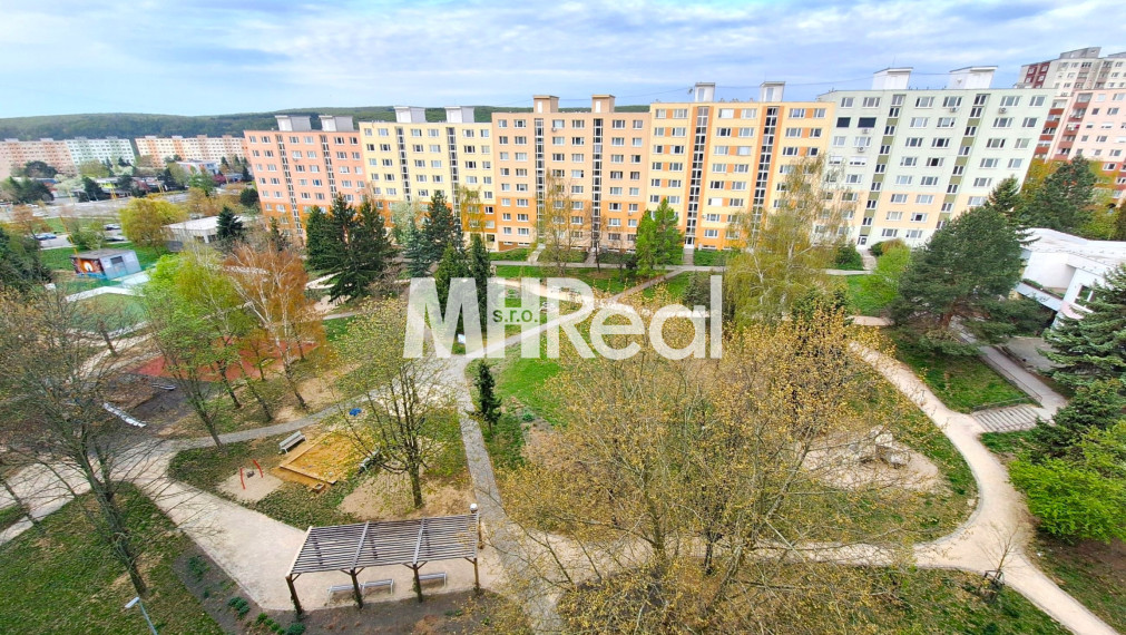 JASUSCHOVA - síd. KVP novo zrekonštruovaný byt Vyhľadávaná lokalita