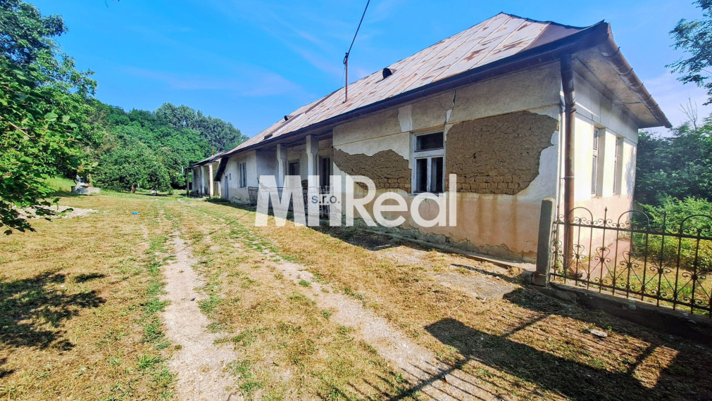 VYŠNÝ LÁNEC - starší RD, rovinatý pozemok Tichá lokalita