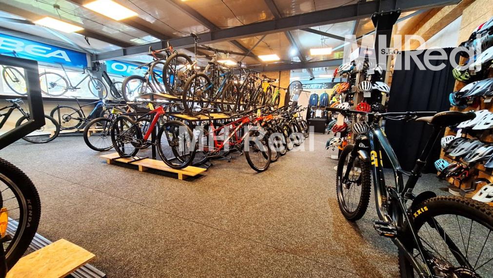 ul. HOLUBYHO Košice - Juh obchodné priestory v blízkosti centra mesta, dobrá dostupnosť