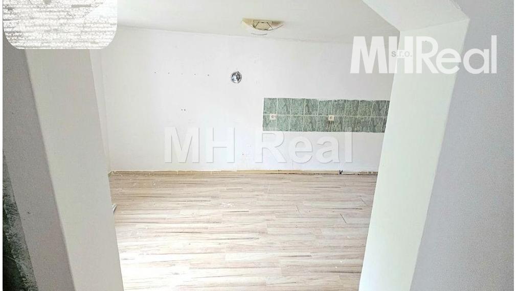 BUZICA - RD s Letnou kuchyňou Pekné prostredie