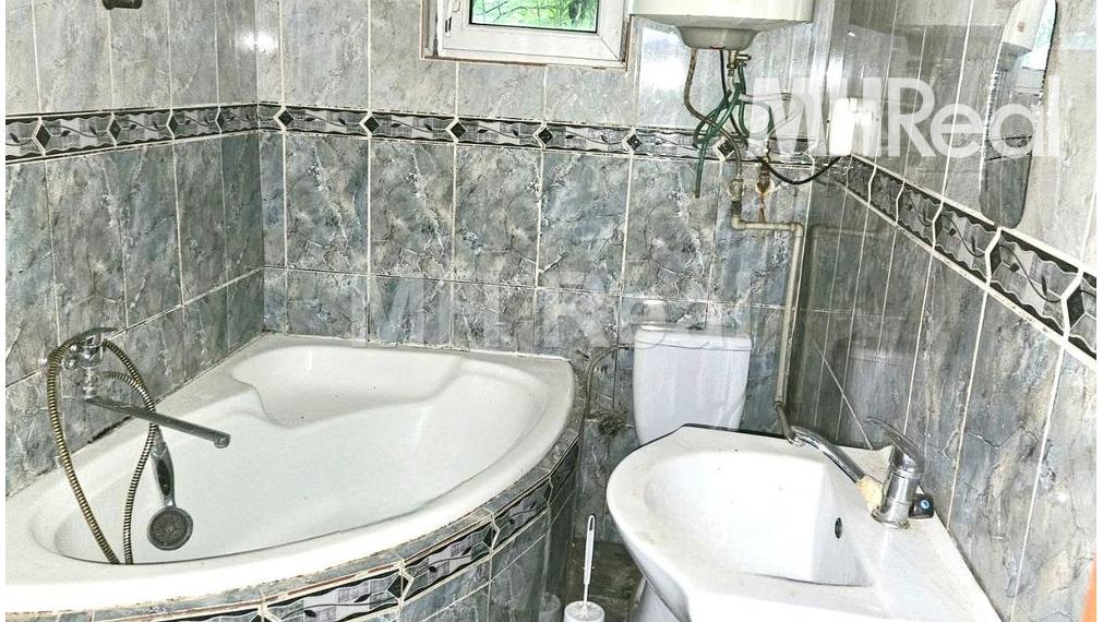 BUZICA - RD s Letnou kuchyňou Pekné prostredie