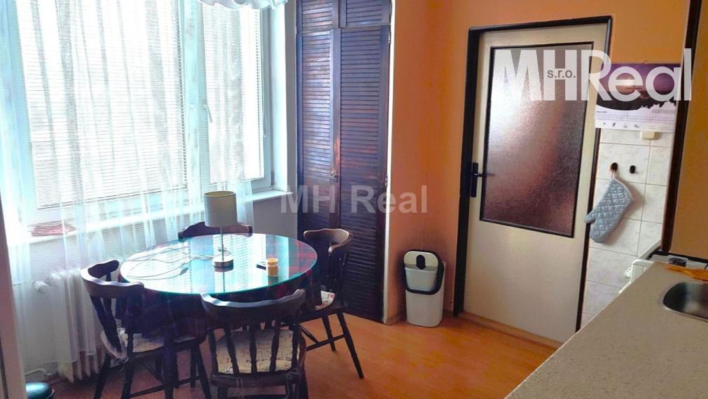 NÁMESTIE L. NOVOMESKÉHO - 3 iz. byt, 70 m2, Vyhľadávaná lokalita