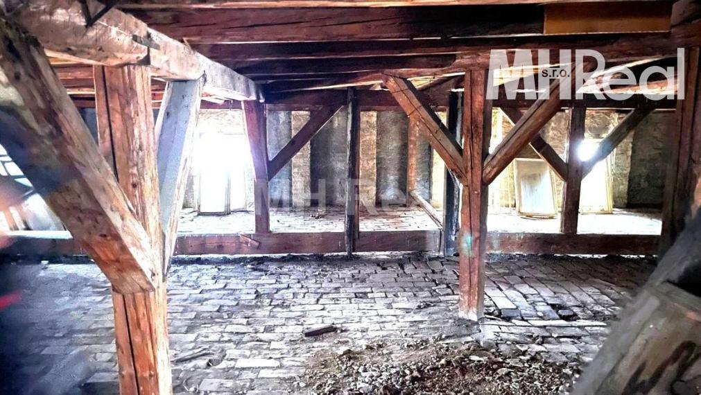 LEVOČA - historický dom v centre mesta