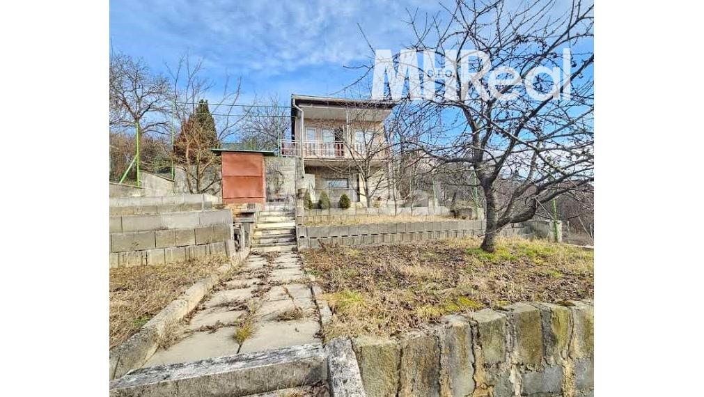 Kavečany - lokalita VITALINA murovaná chata s pekným výhľadom