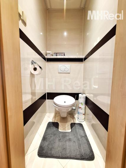 Rezervovaný - ROSNÁ - Juh Kompletne zrek. 4 izbový byt v blízkosti Centra mesta