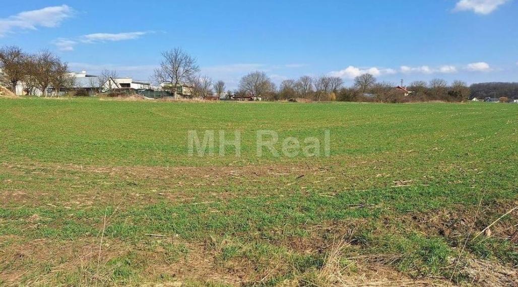 VAJKOVCE - pozemky v blízkosti Košíc