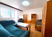 SOFIJSKÁ ul. - síd. Ťahanovce zachovalý 1 iz. byt 38 m² Vyhľadávaná lokalita - fotografia 1