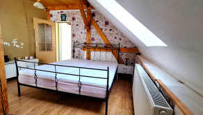 ul. KOMENSKÉHO - tehlový podkrovný byt 106 m²  v blízkosti Centa mesta