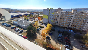 SOFIJSKÁ ul. - síd. Ťahanovce zachovalý 1 iz. byt 38 m² Vyhľadávaná lokalita