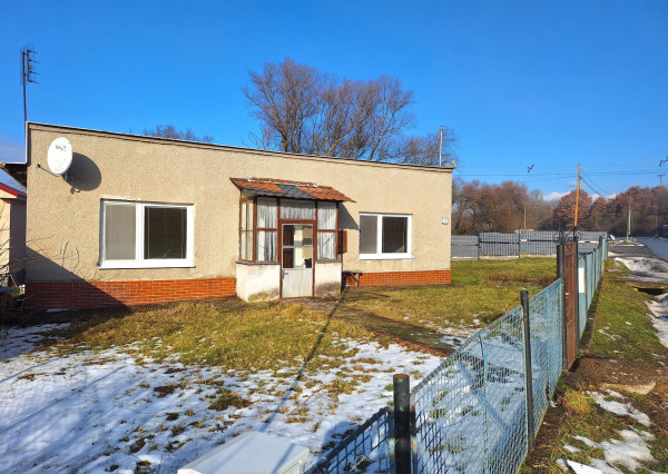 VAJKOVCE - 3 izbový rodinný dom iba 10 km od Košíc