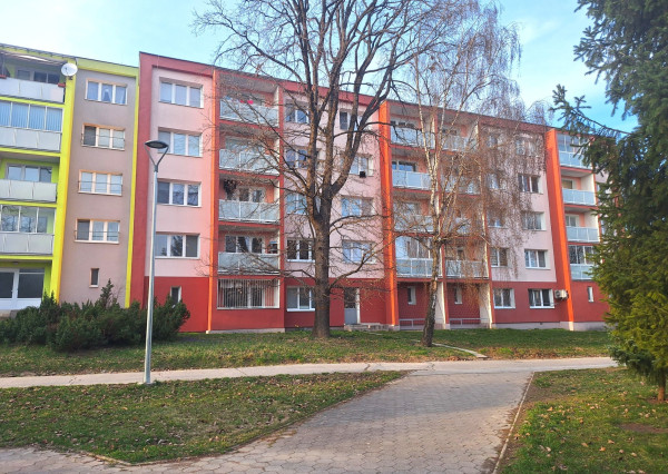Rezervovaný - RUŽÍNSKA ul. - Terasa 3 izbový byt 64,40 m² Vyhľadávaná lokalita