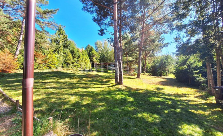 Rezervovaná - POPROČ - murovaná chata obkolesená prírodou - fotografia 30