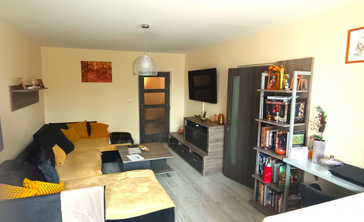 Predaný - NÁMESTIE L. NOVOMESKÉHO - 3 iz. byt 73,65 m2 kompletná rekonštrukcia