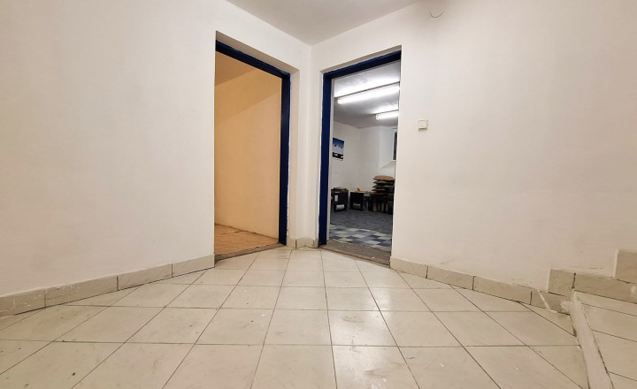 ul. HOLUBYHO Košice - Juh RD ideálny pre Podnikanie a Bývanie pod jednou strechou - fotografia 25