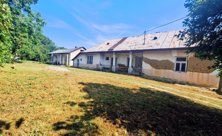 VYŠNÝ LÁNEC - starší RD, rovinatý pozemok Tichá lokalita - fotografia 2