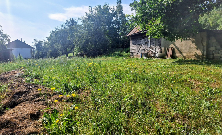 VYŠNÝ LÁNEC - starší RD, rovinatý pozemok Tichá lokalita - fotografia 5