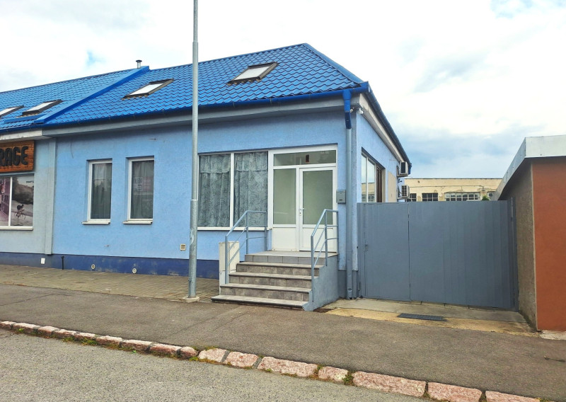 ul. HOLUBYHO Košice - Juh RD ideálny pre Podnikanie a Bývanie pod jednou strechou